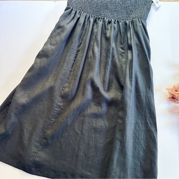 Boden Sky Smocked Short Sleeve Linen Midi Dress - Picture 12 of 16